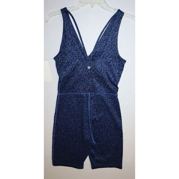 Zella Wellness Women's Sz S Wave Twilight Blue Print Bike Shorts Bodysuit - Picture 8 of 9